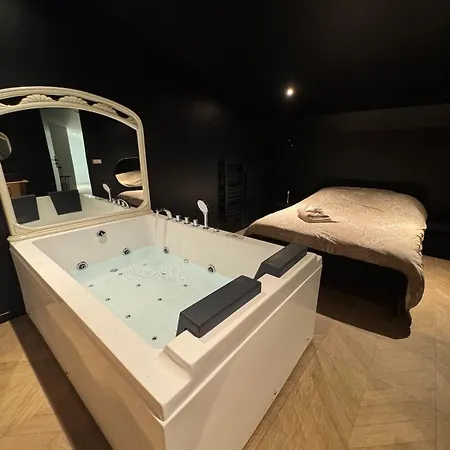 La Vue Apartment *